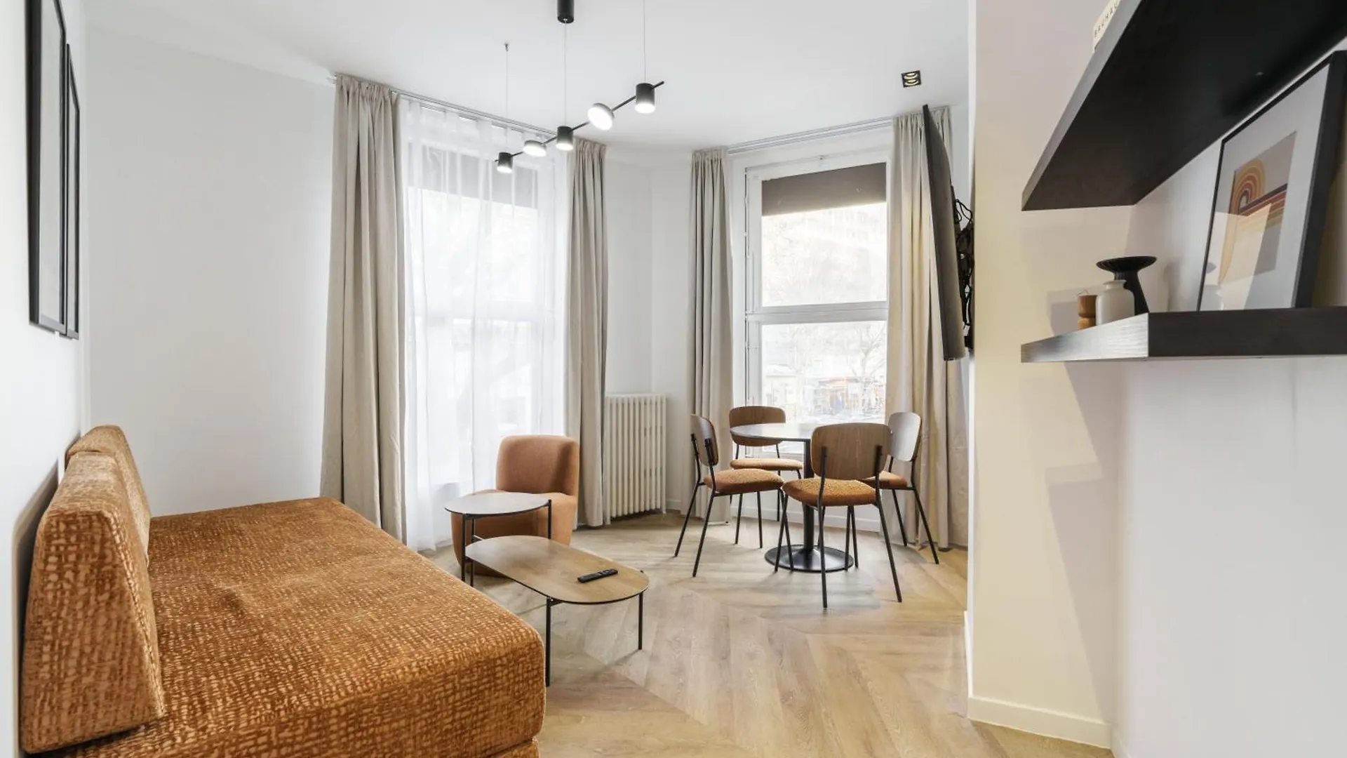 Appartement Design Parisien - Palais Maillot Apartment